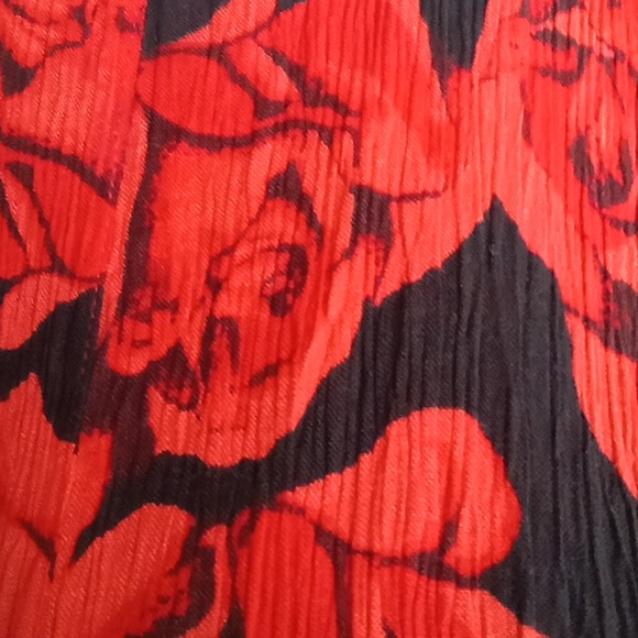 Red and black sleeveless maxi dress, Size M - Picture 9 of 9